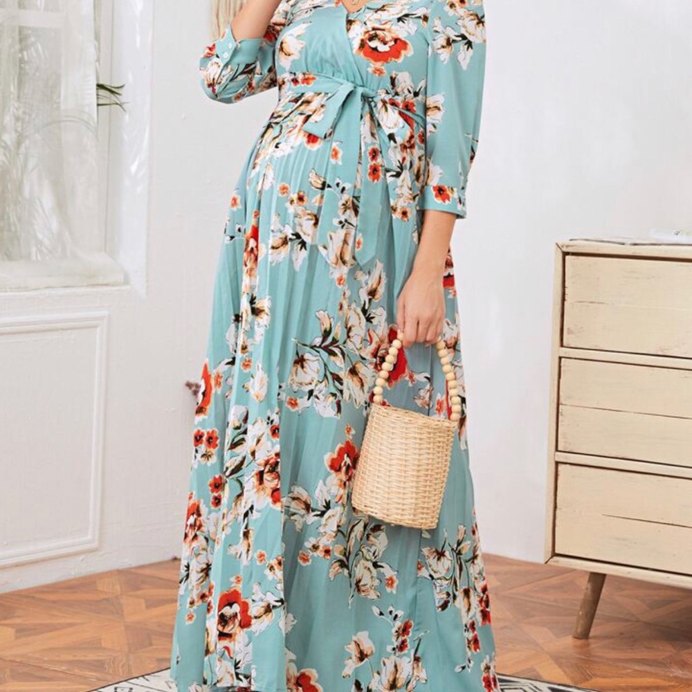Floral maxi maternity wear
